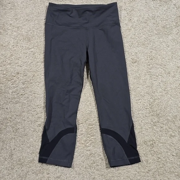 Lululemon Crop Leggings size 8 - Picture 2 of 7